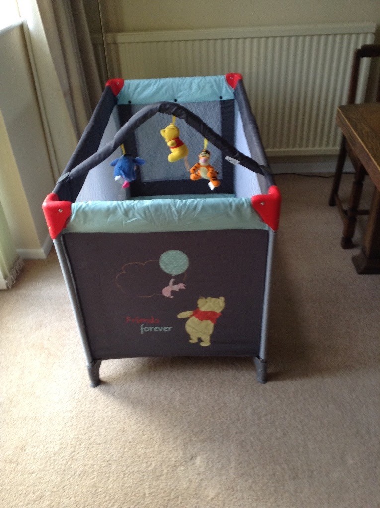 graco petite bassinet argos